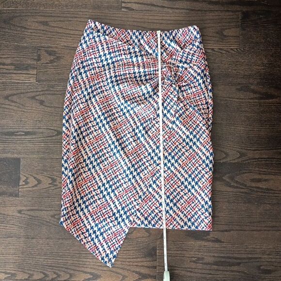💙❤️Stylish Houndstooth Skirt in Red and Blue - Picture 7 of 8